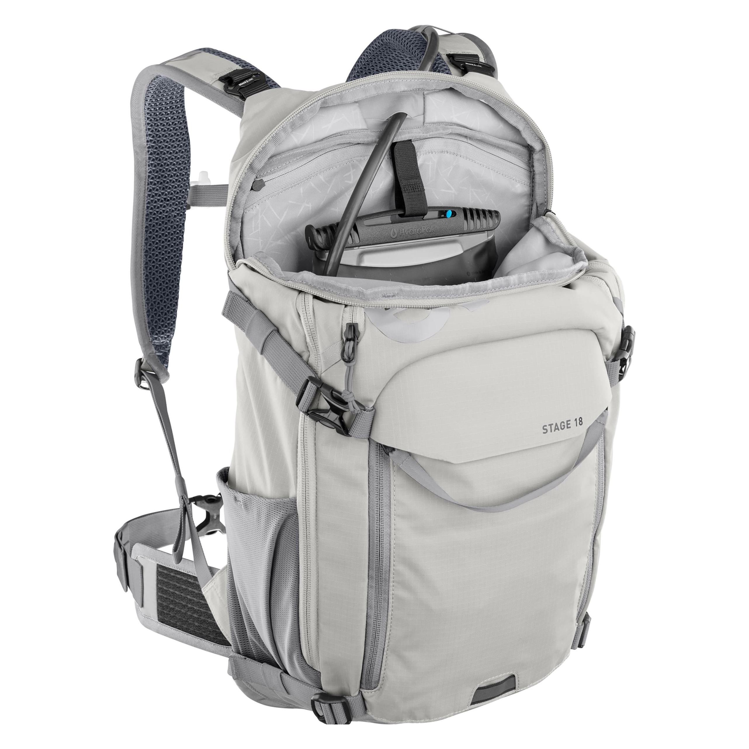 Evoc Stage (18 l) (530023001002148000)