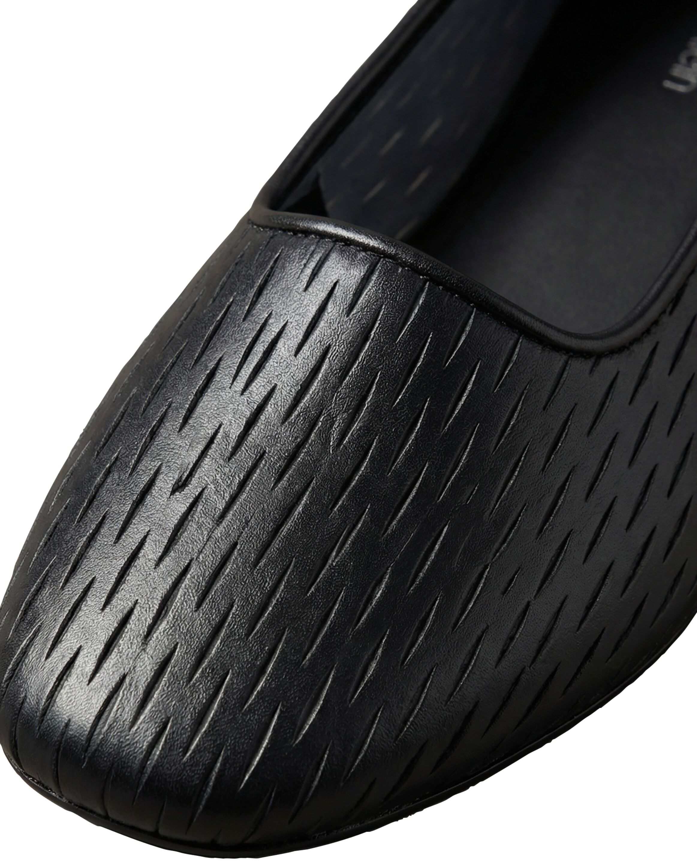 Ballerina CALVIN KLEIN "OBLIQUE BALLERINA CUT LTH", Damen, Gr. 40, Textil, schwarz, Leder, unifarben, Schuhe Ballerina, Schlupfschuh, Flats, Loafer mit Textur, schmale Form