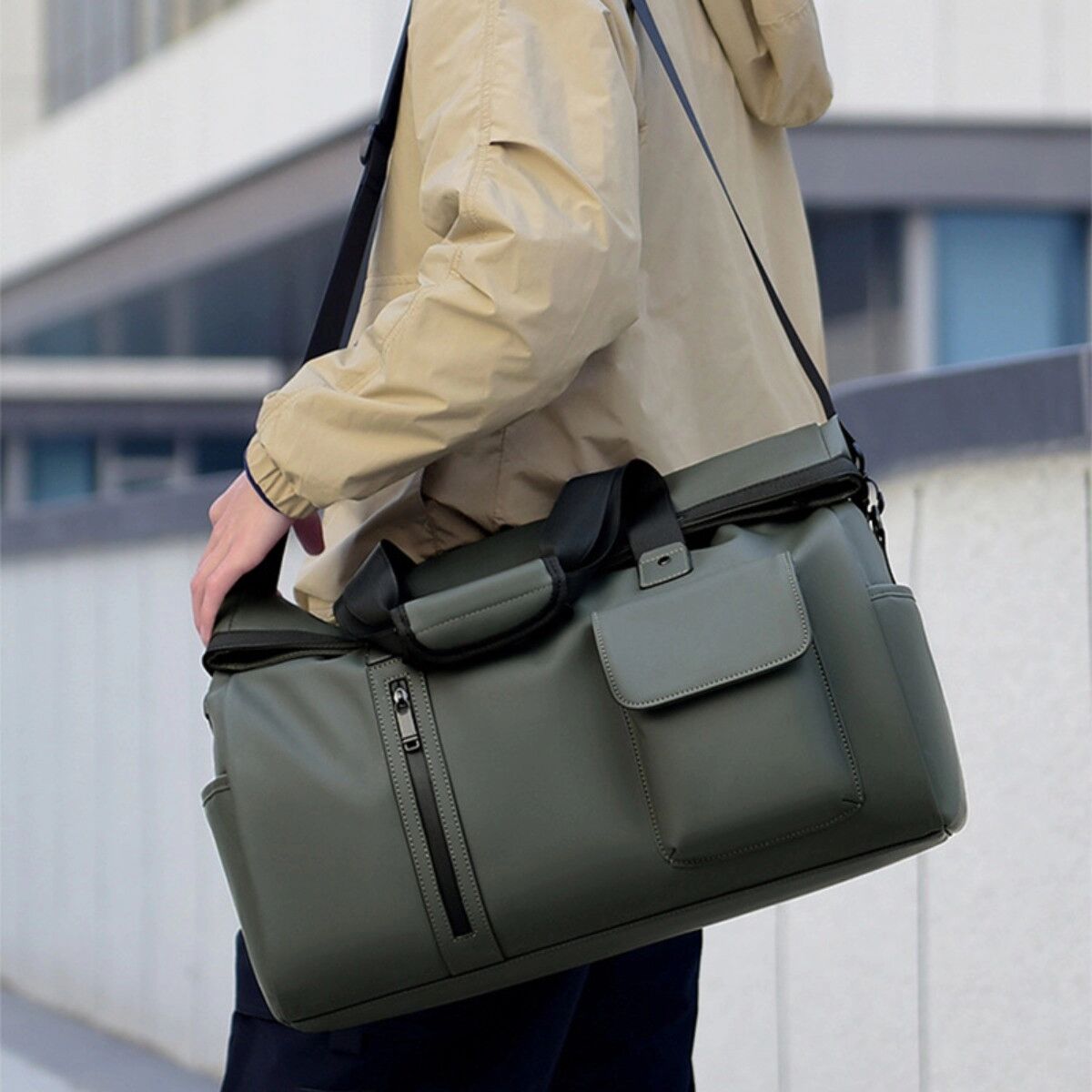 INF Leichte antibakterielle Reisetasche - wasserabweisend PU+polyester, Multiway-Tragesystem, 20-35L Kapazität Grün