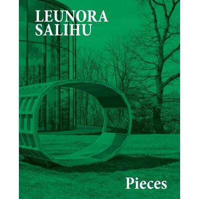 Pieces, Taschenbuch von Leunora Salihu, Distanz Verlag, 978-3-95476-424-2