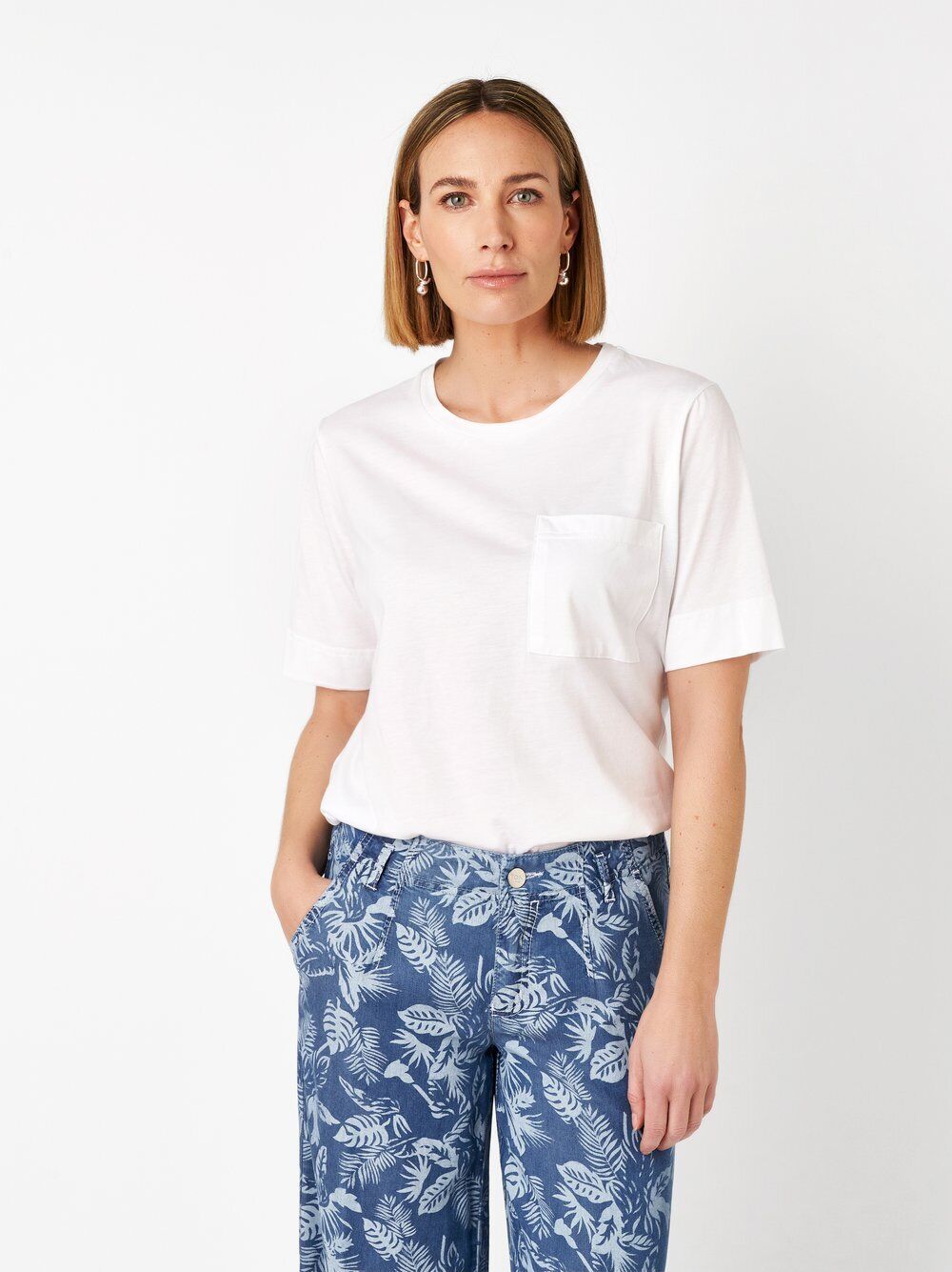 T-Shirt TONI "Dolly", Damen, Gr. 44, weiß (weiß 080), Jersey, Obermaterial: 50% Viskose CV. 50% Baumwolle CO., unifarben, comfort fit normal, Rundhals, abgesteppt, Shirts T-Shirt, mit Bruttasche