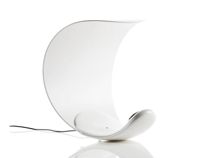 LUCEPLAN CURL lampe de table à LED D76N1 (Blanc - Aluminium)