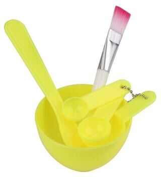 United DIY Face Mask Kit With Facial Mask Mixing Bowl And Face Mask Applicator Set light Yellow