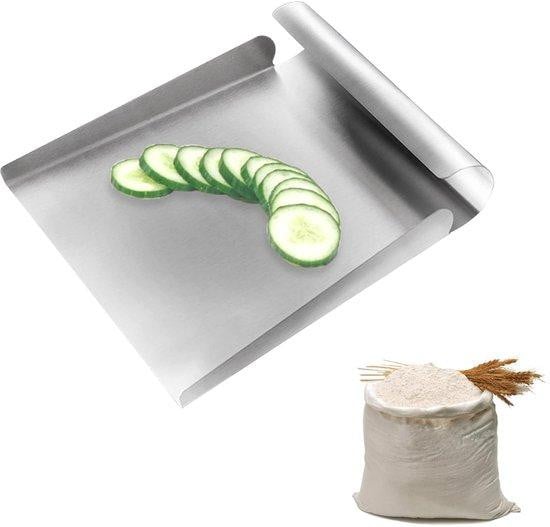 Benza Ibenzoa Roestvrijstalen deegsnijder met ergonomische handgreep, 15 x 14,5 cm