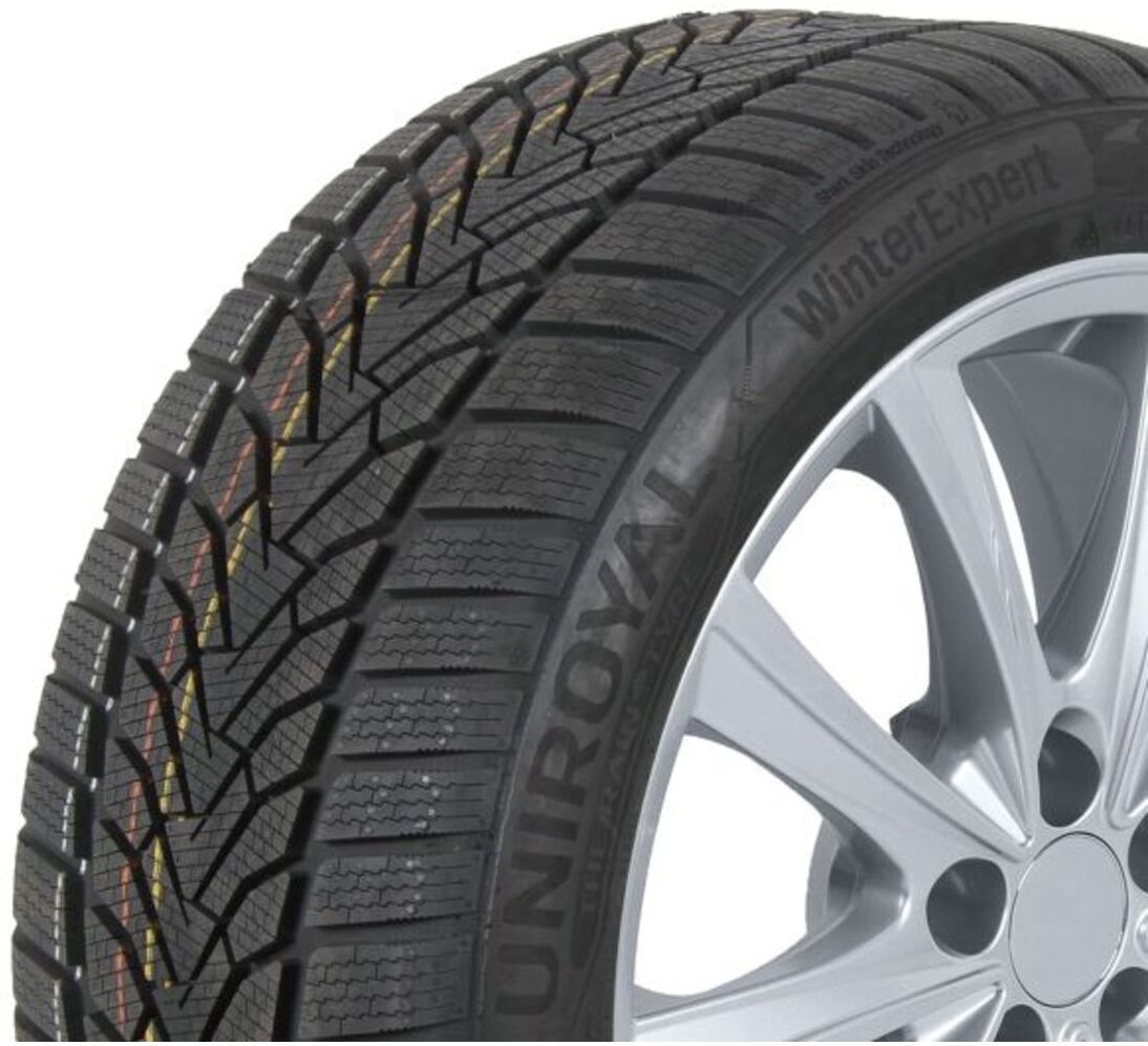 Winterreifen UNIROYAL WinterExpert 205/65R15 94T