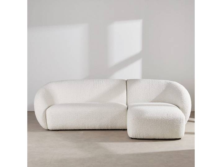 Ecksofa rechts, 4-/5-Sitzer, aus ecrufarbenem Bouclé-Stoff