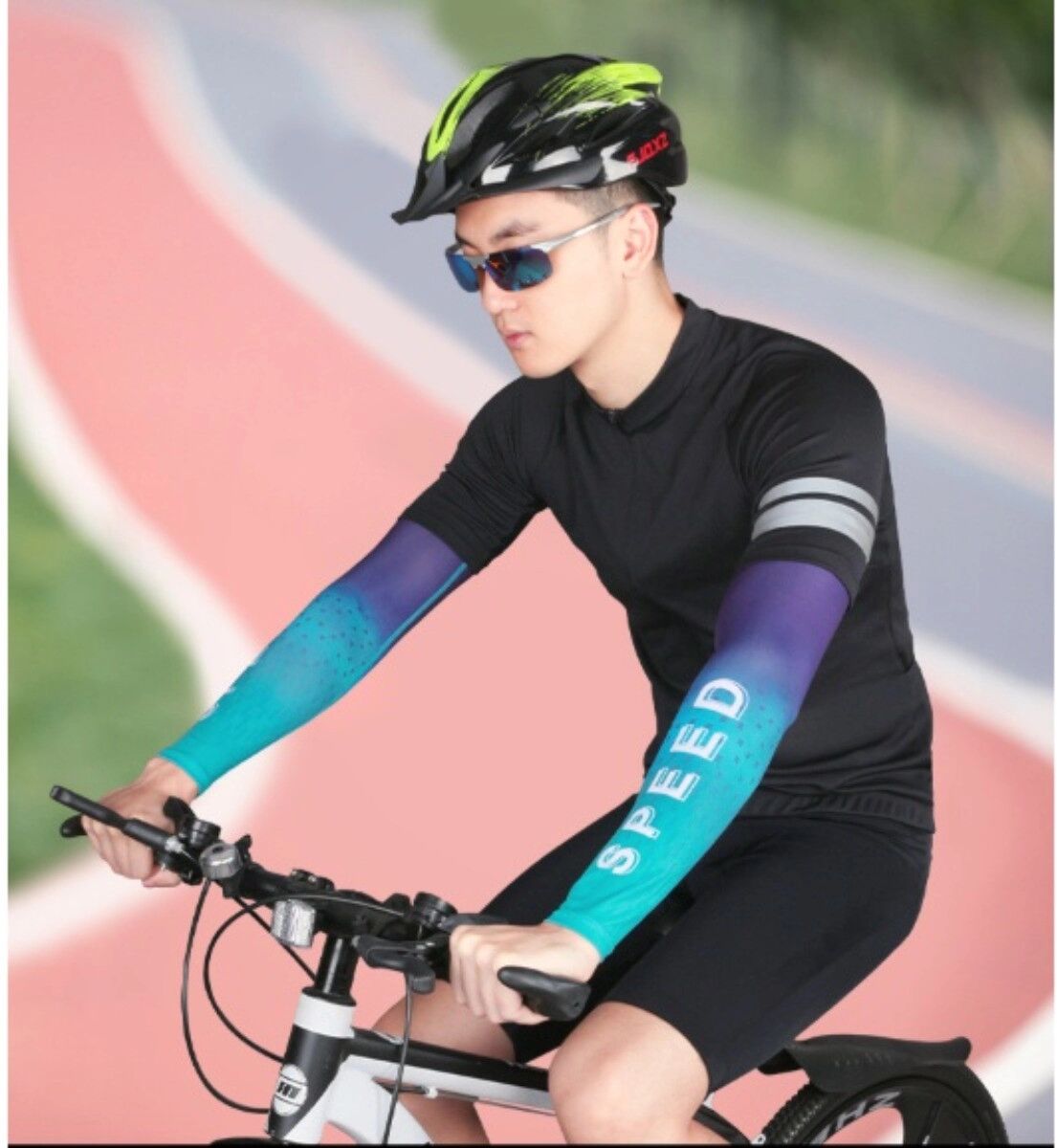 INF Unisex Sommer Armärmel aus Eisseide mit kühlendem Effekt und UV-Schutz – 1 Paar, atmungsaktiv, dehnbar, verlängerter XXL Blau+Lila