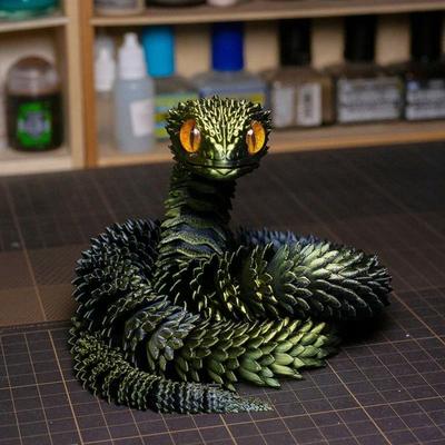 Uplift Picks Flexible 3D Printed Articulated Snake Toy For Satisfying Desk Display Fun black Gold 30 Cm