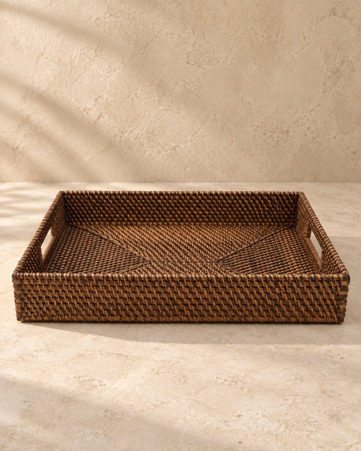 Rechthoekig dienblad van rotan in donkerbruin - 47 cm