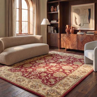 SAFAVIEH Handmade Heritage Chrissy Traditional Oriental Wool Rug