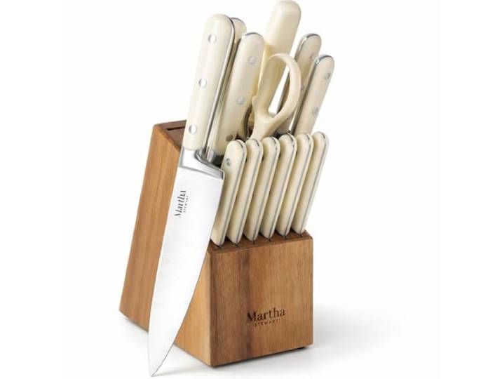 MARTHA STEWART Eastwalk 14-teiliges Messerblock-Set, aus hochwertigem Karbonstahl, mit ABS, dreifach geriffelter Griff, Akazienholz, Weiß
