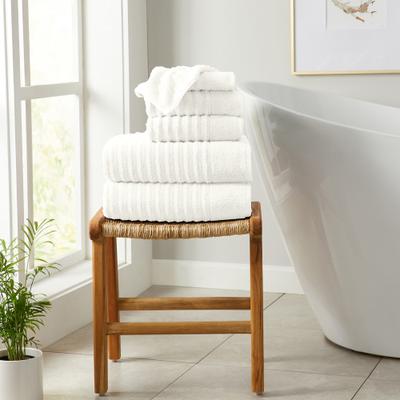 Linery & Co. Combed Cotton Bath Towel Set