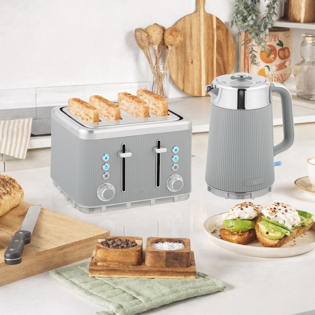 HOMCOM 1.7L 3000W Rapid Boil Kettle and 4 Slice Toaster Set Crumb Tray Tan 4 - Slice