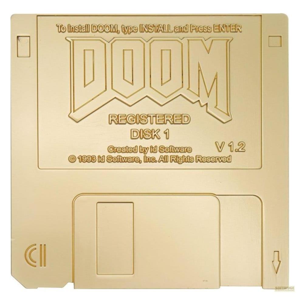 Fanattik Doom Replik Floppy Disk Gold Plated Limited Edition (FNTK-B-DM38)