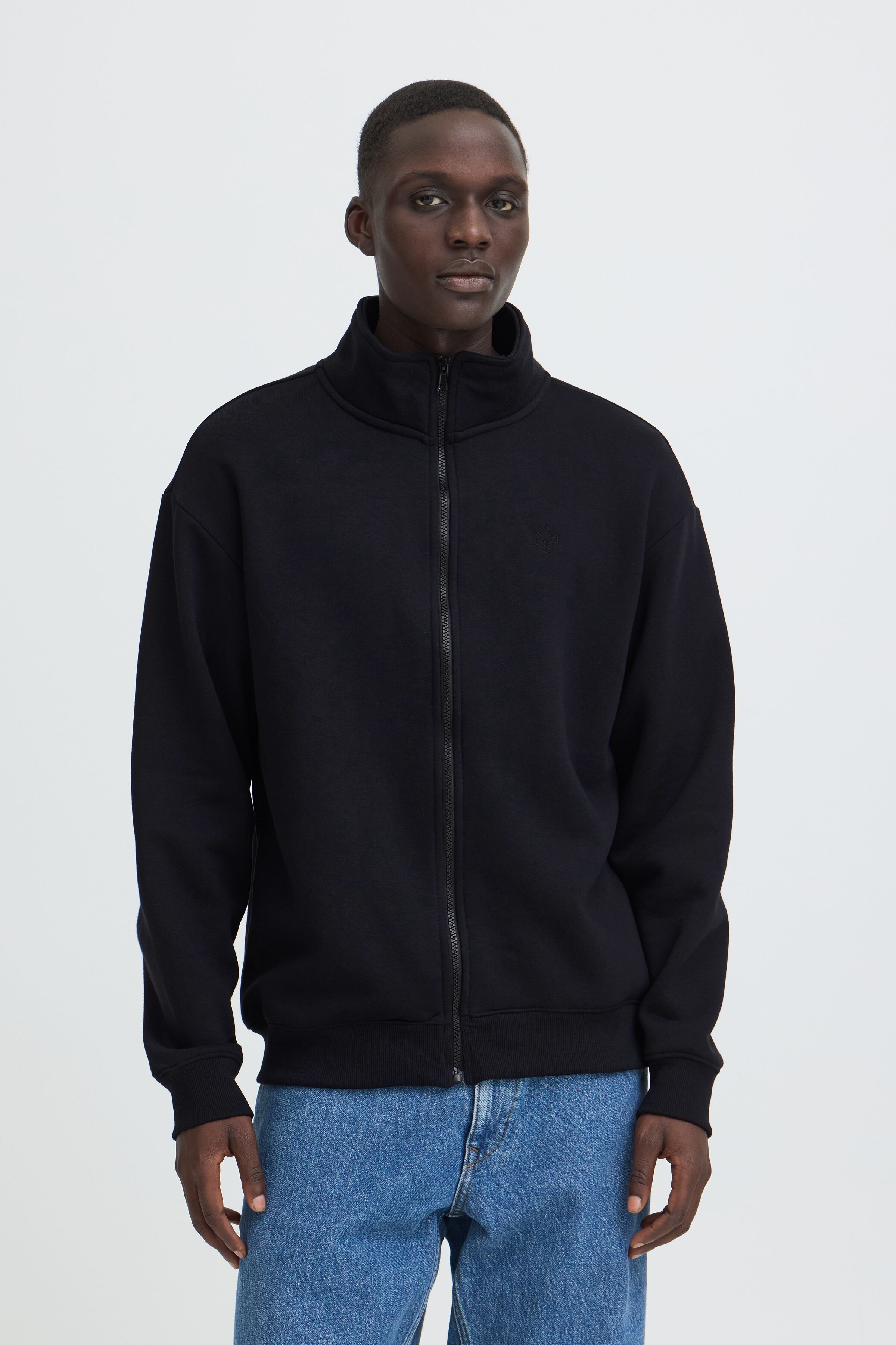Sweatjacke BLEND "BHJUSTE STAND SWEATSHIRT", Herren, Gr. M, schwarz (schwarz beauty), Sweatware, Obermaterial: 60% Baumwolle, 40% Polyester, unifarben, regular fit normal, Rundhals, Rippbündchen, Sweatjacken Sweatjacke, Baumwollmischung, regular fit