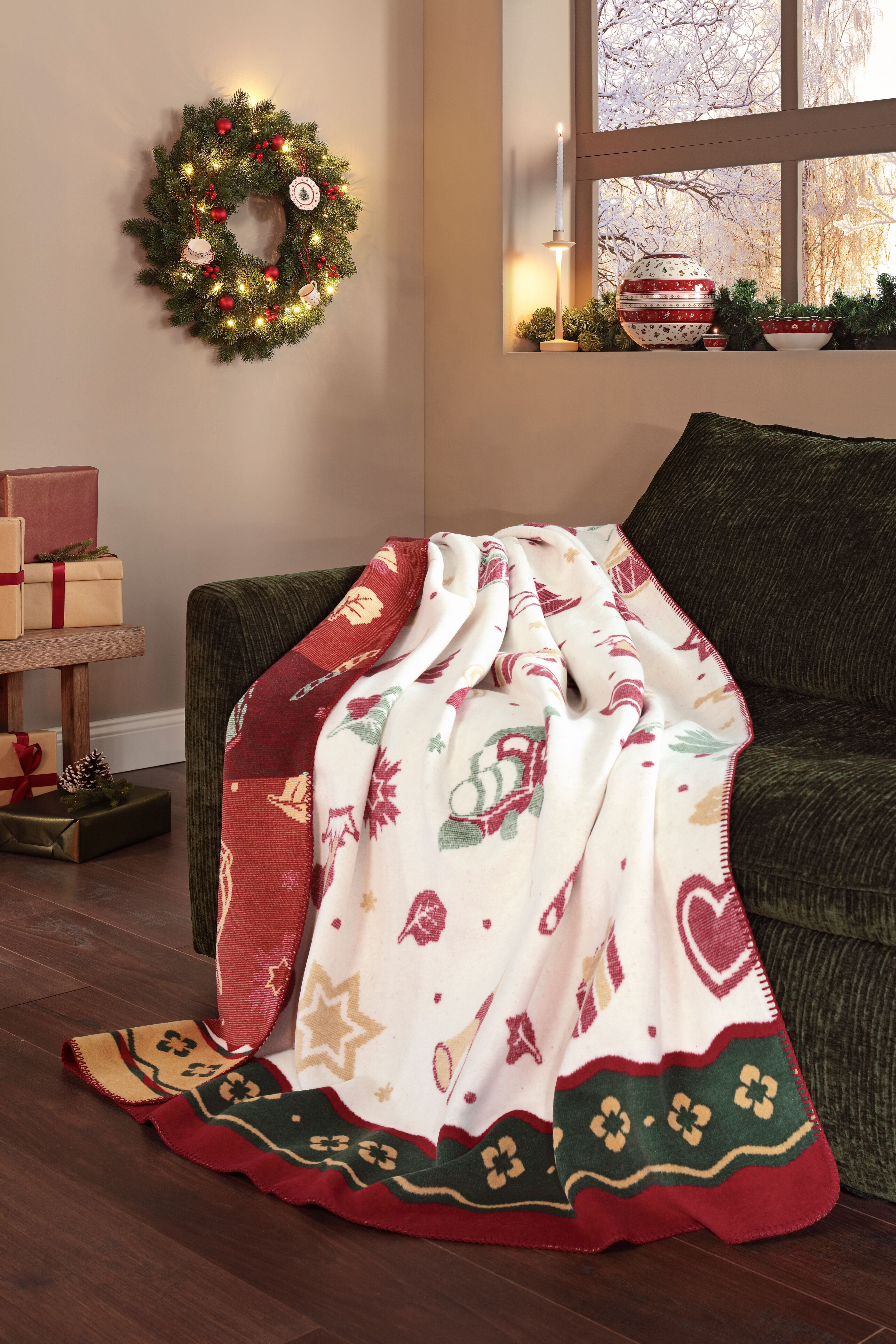 Wohndecke VILLEROY & BOCH "TOY'S Delight", bunt (mehrfarbig), B:150cm L:200cm, Baumwolle, Polyacryl, Polyester, Wohndecken, Wohndecke, Wohndecke Villeroy&Boch mehrfarbig B/L: 150cm x 200cm