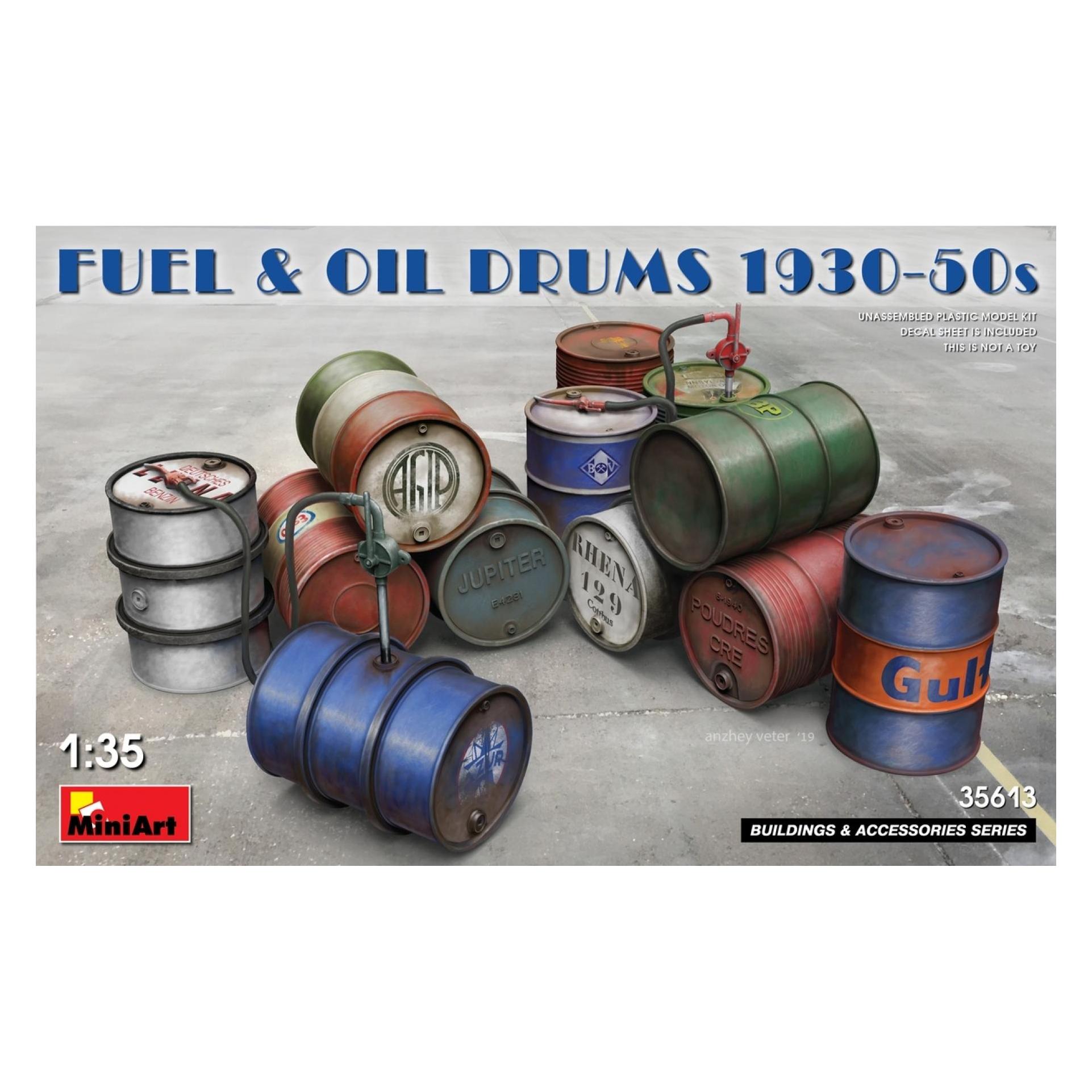 Mini art Fuel & Oil Drums 1930-50s (35613)