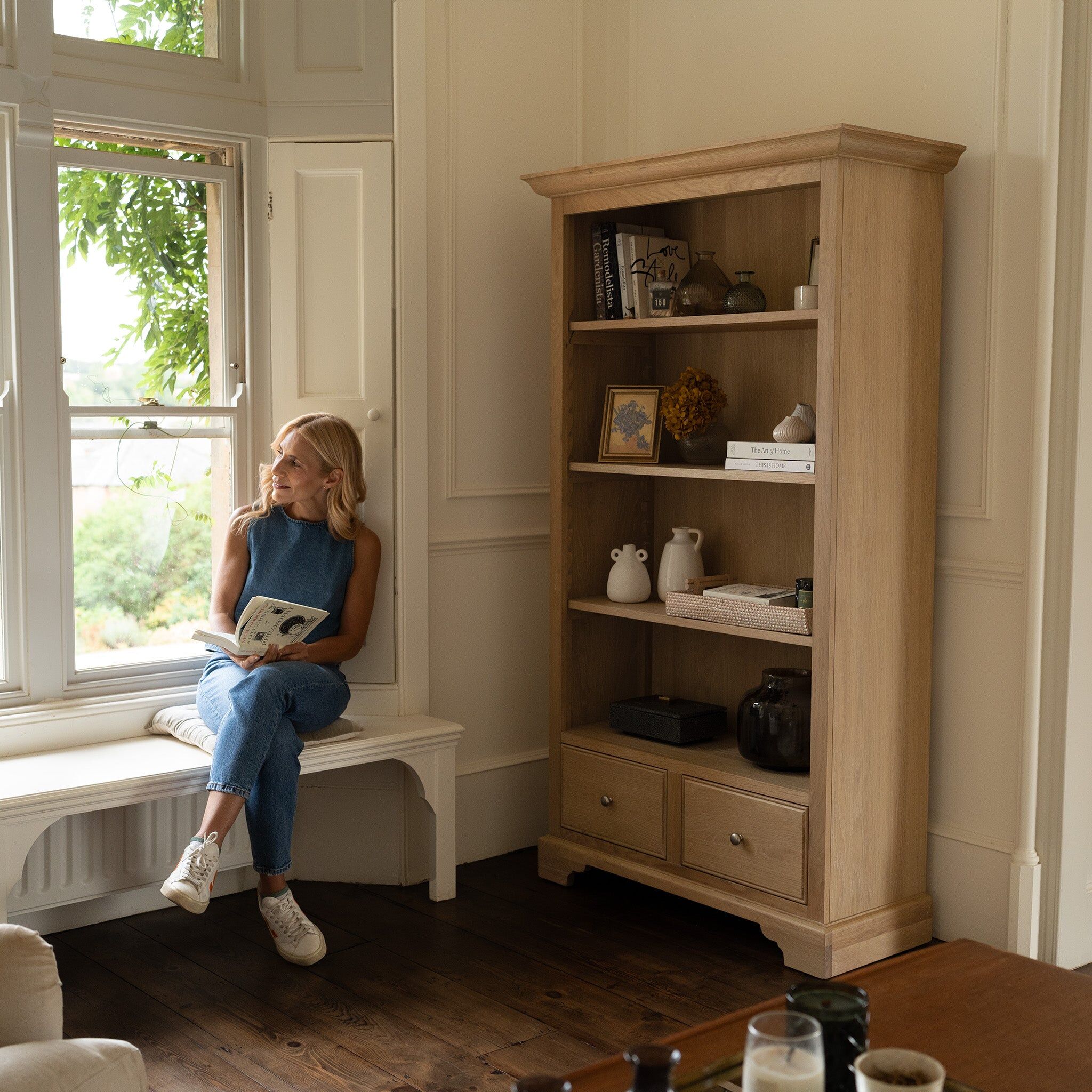 Harbour Lifestyle Amberley Large Bookcase in Light Oak