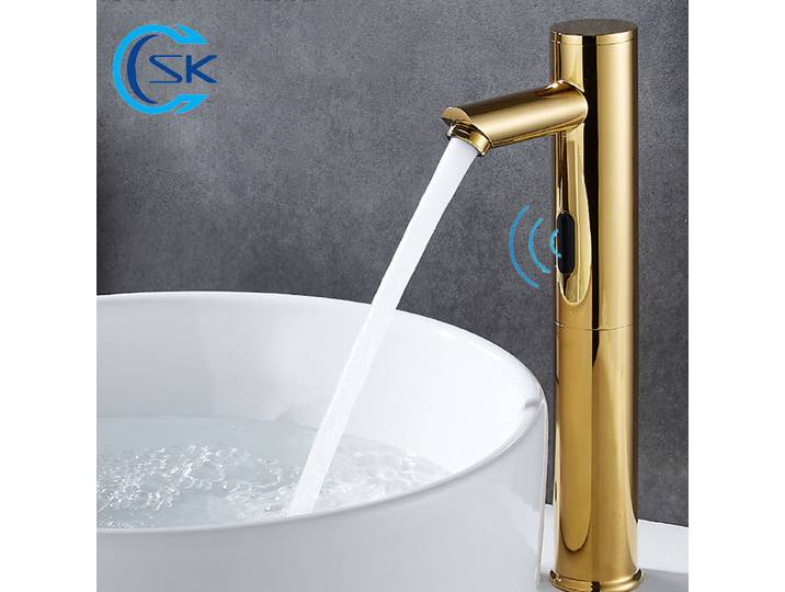 Robinet à capteur infrarouge automatique doré, montage sur pont, touche intelligente, robinet d'eau inductif mains libres, salle de bains, évier, robinets de lavabo