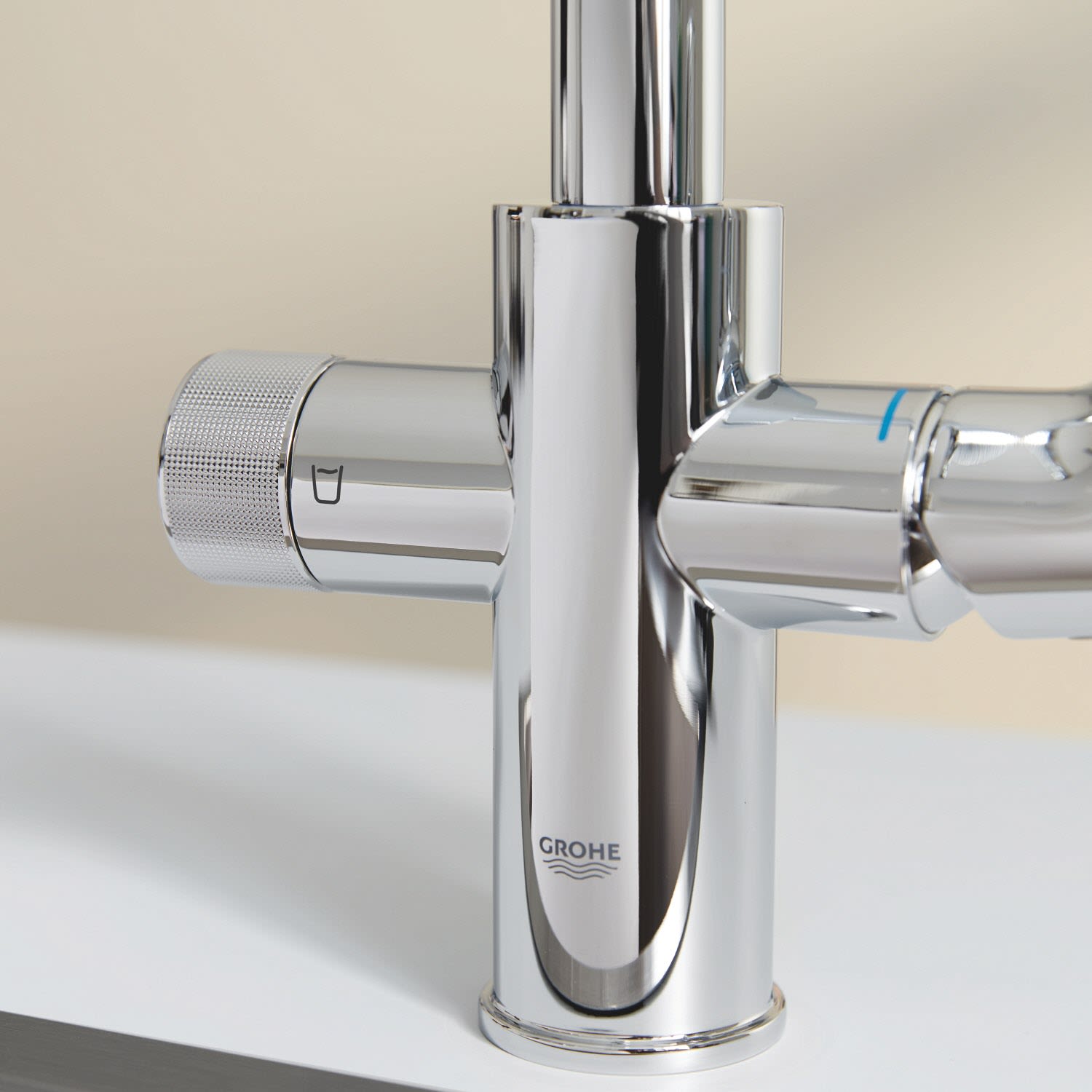 Grohe Blue Pure StartCurve Einhand-Spültischbatterie mit Filterfunktion, Küchenarmaturen, 30592000, chrom