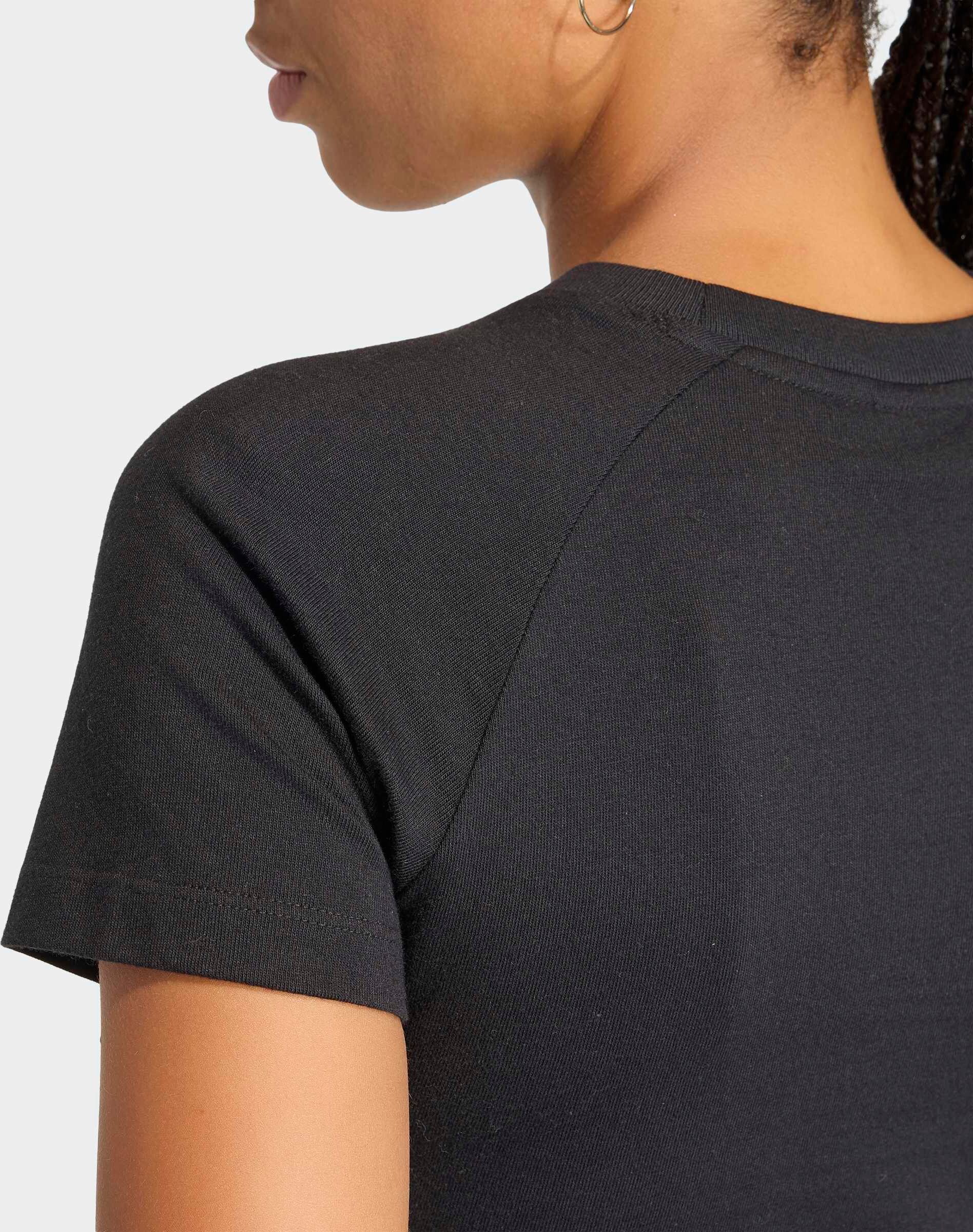 T-Shirt ADIDAS ORIGINALS "ESSENTIALS SLIM", Damen, Gr. S, schwarz, Obermaterial: 100% Baumwolle, Rundhals, Shirts T-Shirt schwarz S