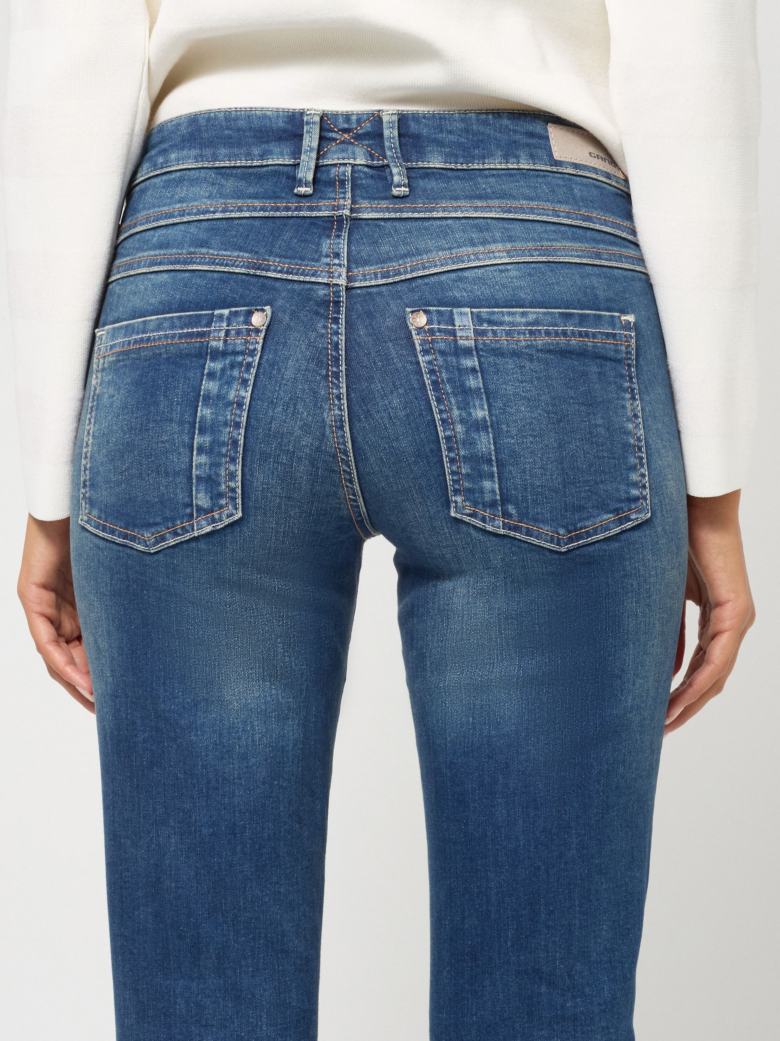 Bootcut-Jeans GANG "94MEDINA BOOTCUT", Damen, Gr. 26, Länge 32, blau (pdt wash), Denim/Jeans, Obermaterial: 98% Baumwolle, 2% Elasthan, ausgestellt lang, Jeans Bootcut-Jeans pdt wash 26, Länge 32
