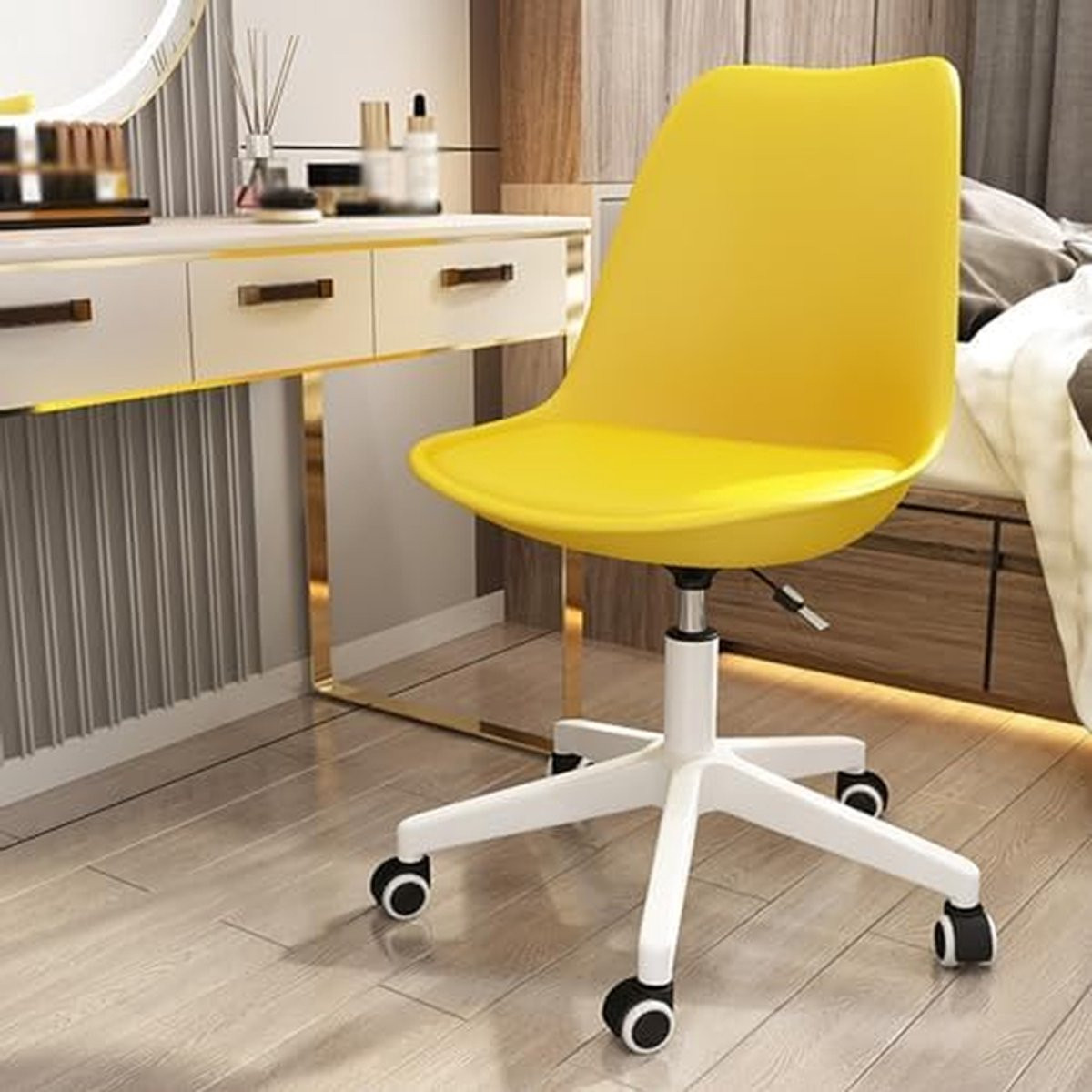 Ergonomische gestoffeerde draaistoel met verstelbare hoogte in geel