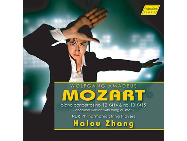 Zhang Plays Mozart