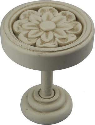 Urbanest Primrose Medallion Drapery Holdback