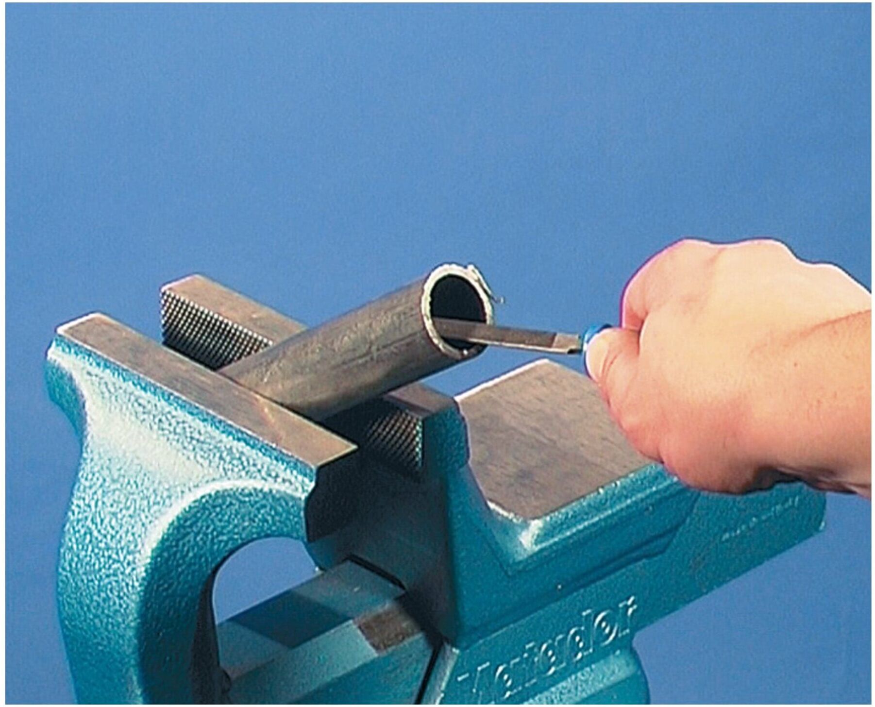 PFERD TOOLS Werkstattfeile Halbrund 300mm Hieb 3 für Feinbearbeitung, Schlichten (11105303)