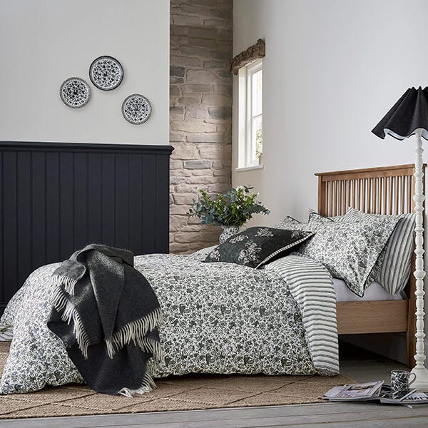 Burleigh For Bedeck Regal Peacock Duvet Cover Set Charcoal/White