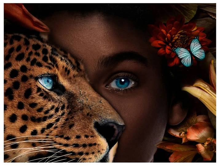 Digitaldruck auf Glas Mysteriöse Blaue Augen Einer Frau und Leopard image LAND
