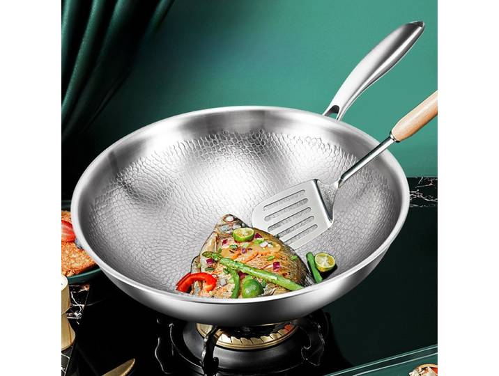Wok en titane Wok en titane non revêtu Wok antiadhésif à fond plat pour la maison