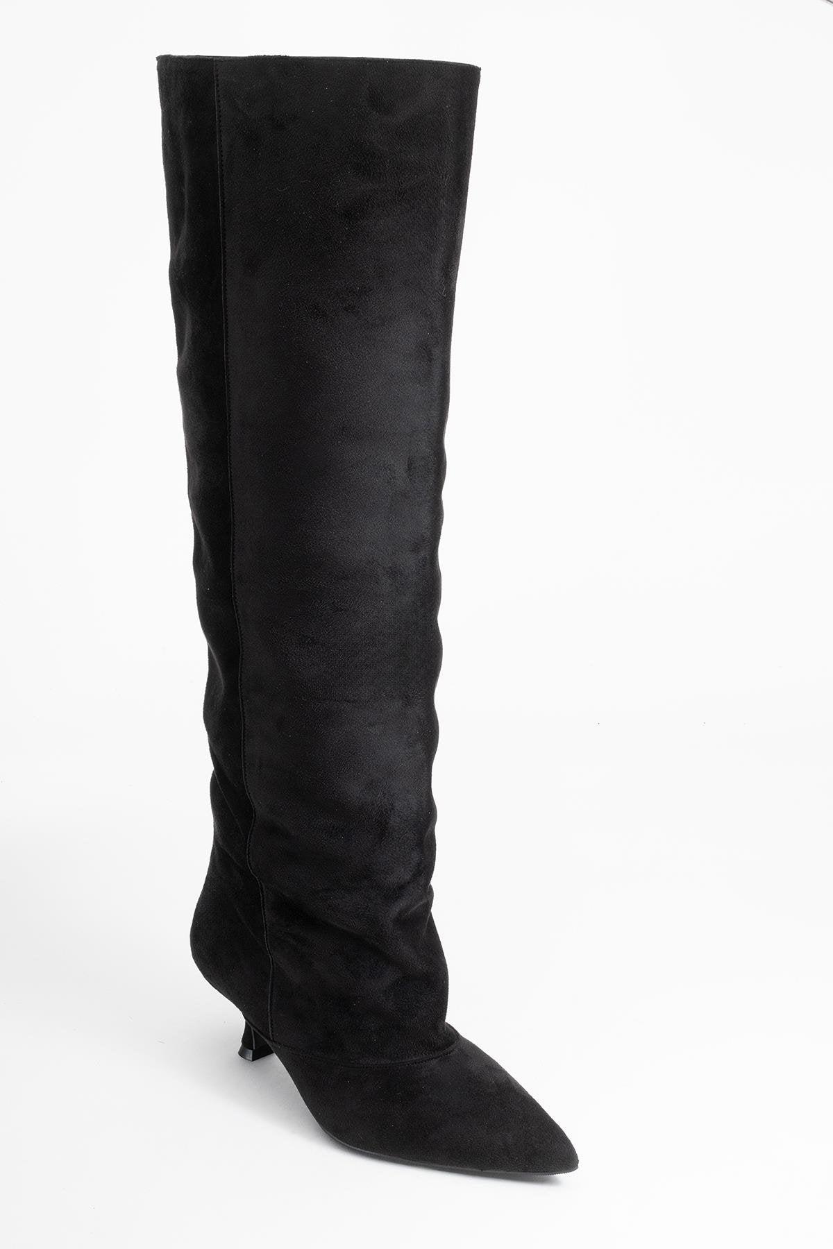 Zach Overknee Laars