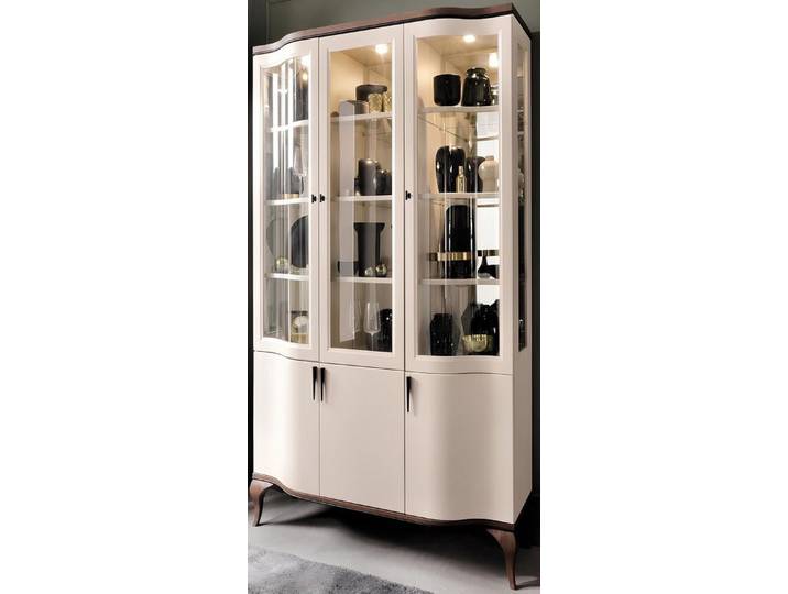 Xlmoebel Vitrine Klassische Holzvitrine für stilvolle Wohnraumgestaltung (1-St., Vitrine) Hergestellt in Europa
