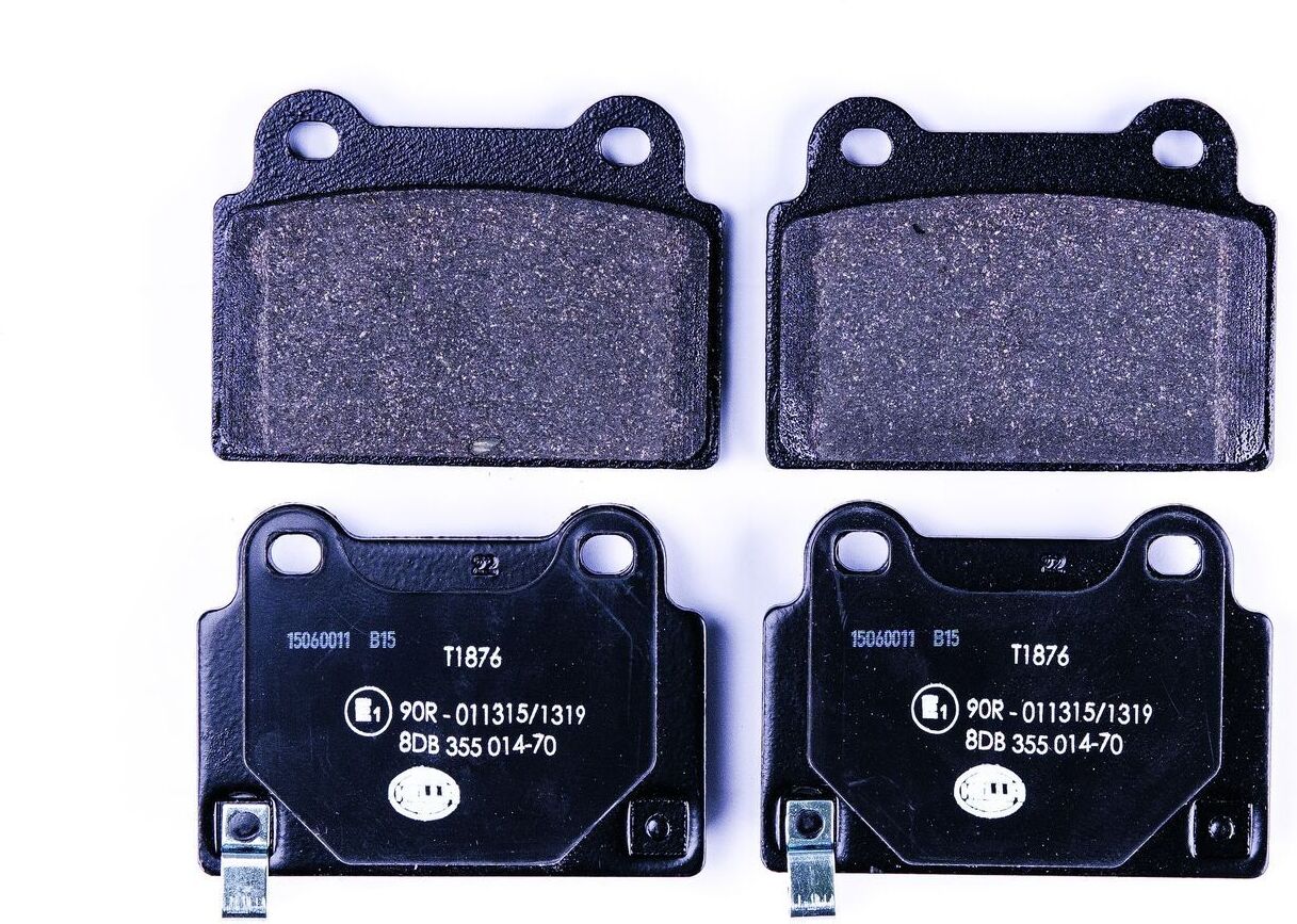 HELLA 8DB 355 014-701 Brake pad set
