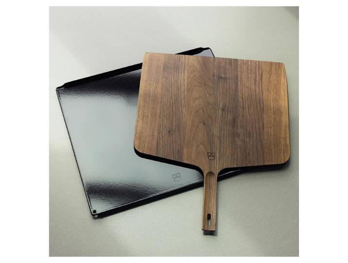 V-ZUG Pizza Set (Nussbaumholz)