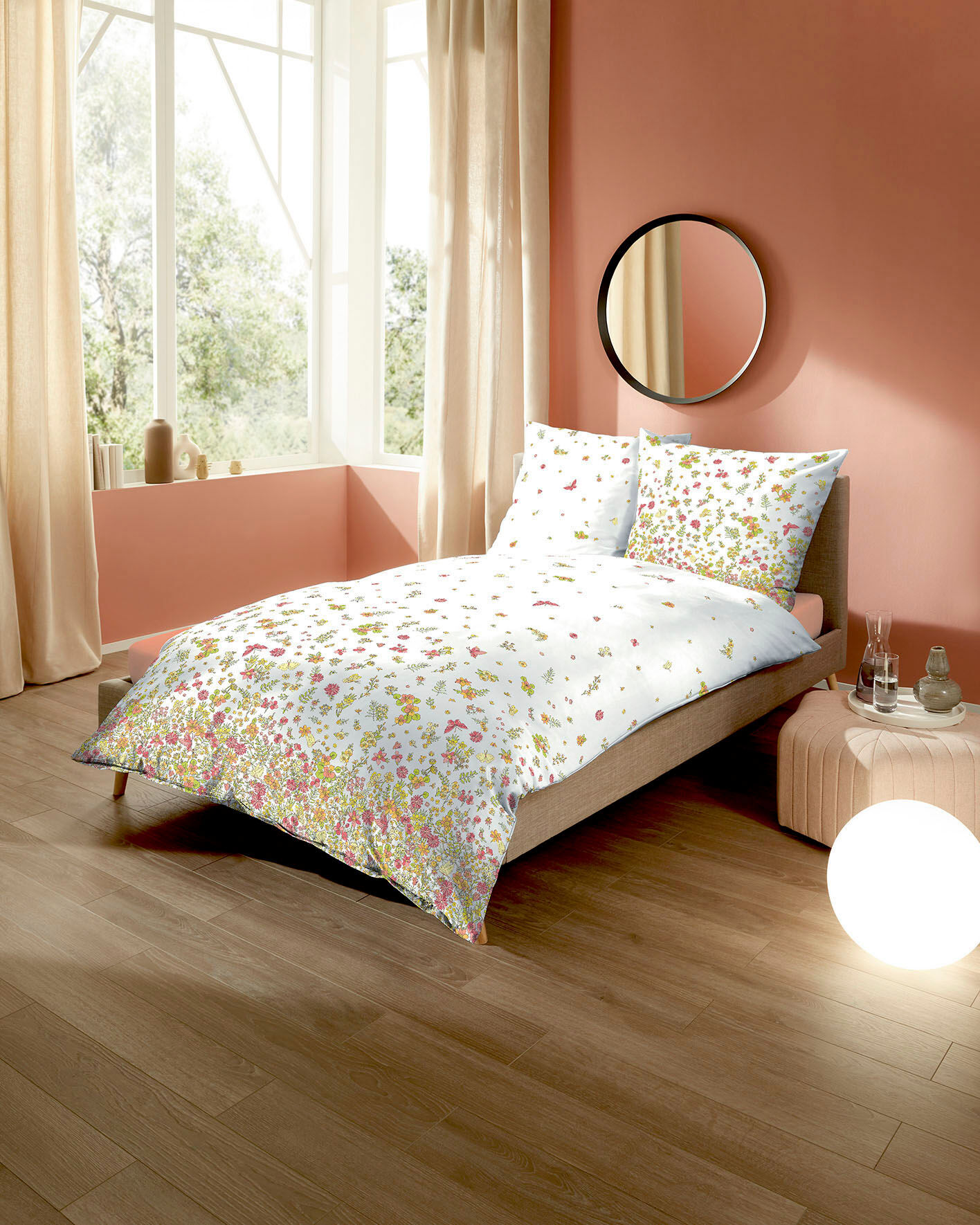 Bettwäsche KAEPPEL "Annabell", grün (kiwi), B/L: 135cm x 200cm, 1 Stk., 1 Stk., Mako-Satin, B/L: 80cm x 80cm, 2 Stk., Mako-Satin, Obermaterial: 100% Baumwolle, Bettwäsche, Bettwäsche, Mit Blumenmuster kiwi B/L: 135cm x 200cm, 1 Stk., 1 Stk., Mako-Satin, B
