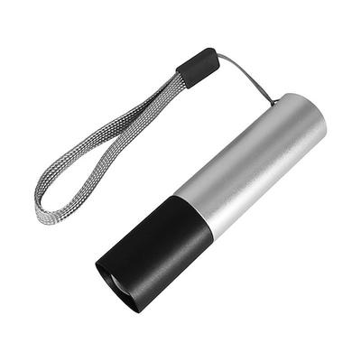 Lindern Sie Schmerzen und verbessern Sie die Heilung mit einer 630-nm-, 660-nm- und 850-nm-Rotlichttherapie-Taschenlampe