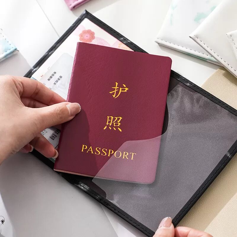 INF Étui pour passeport à motif marbré Gris