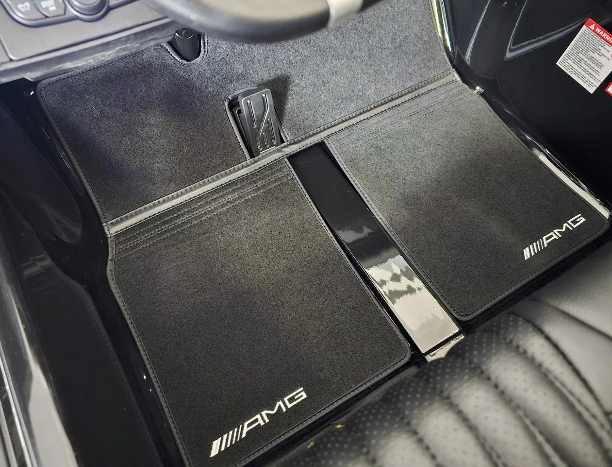 Kinderfahrzeug Elektro Auto Mercedes G63 AMG Fernsteuerung Ledersitz