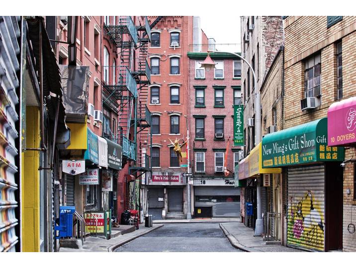 Fototapete PAPERMOON MANHATTAN-NEW YORK CHINATOWN GASSE ALT STADT ZIEGEL XXL , bunt, B:3,5m L:2,6m, Vlies, Tapeten, Fototapete