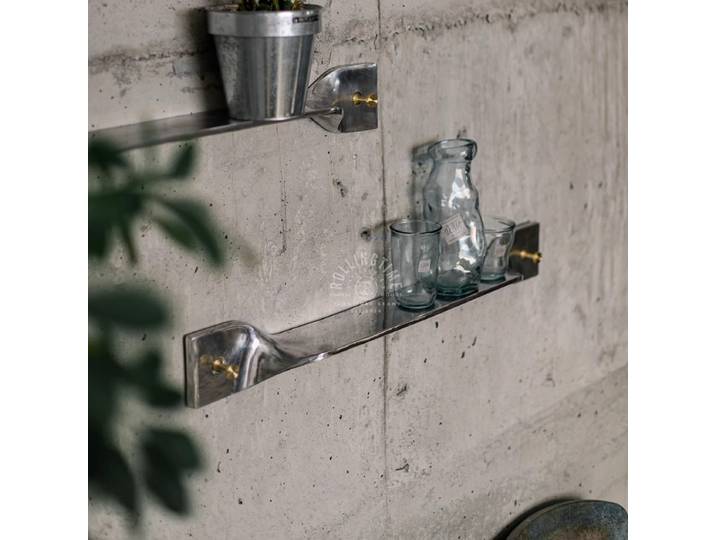 Support décoratif à déflecteur torsadé en aluminium