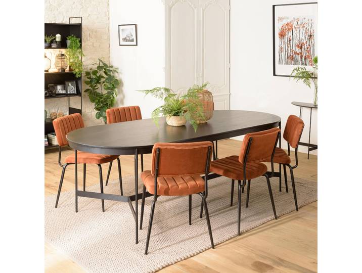 Table de repas ovale en bois noir 240 cm CORUMBA