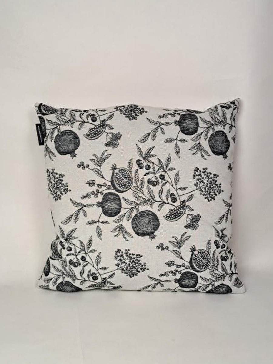 Madison Home sierkussen Fig Black 45 x 45 cm