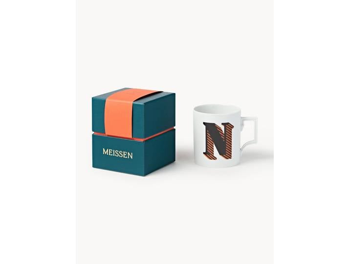 Westwing x MEISSEN, Handgefertigte Tasse Initials mit Dekor-Motiv