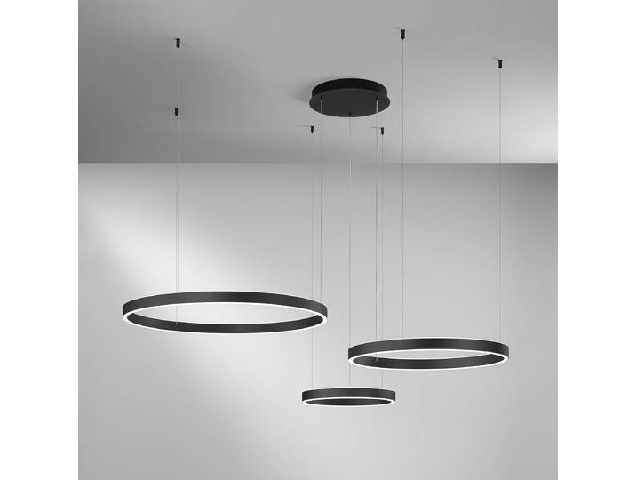 LED-Pendelleuchte Akrobat Ø 80cm Schwarz/Schwarz Material: Metall Metallart: Aluminium Oberfläche Metall: Lackiert LED LED-Platine
