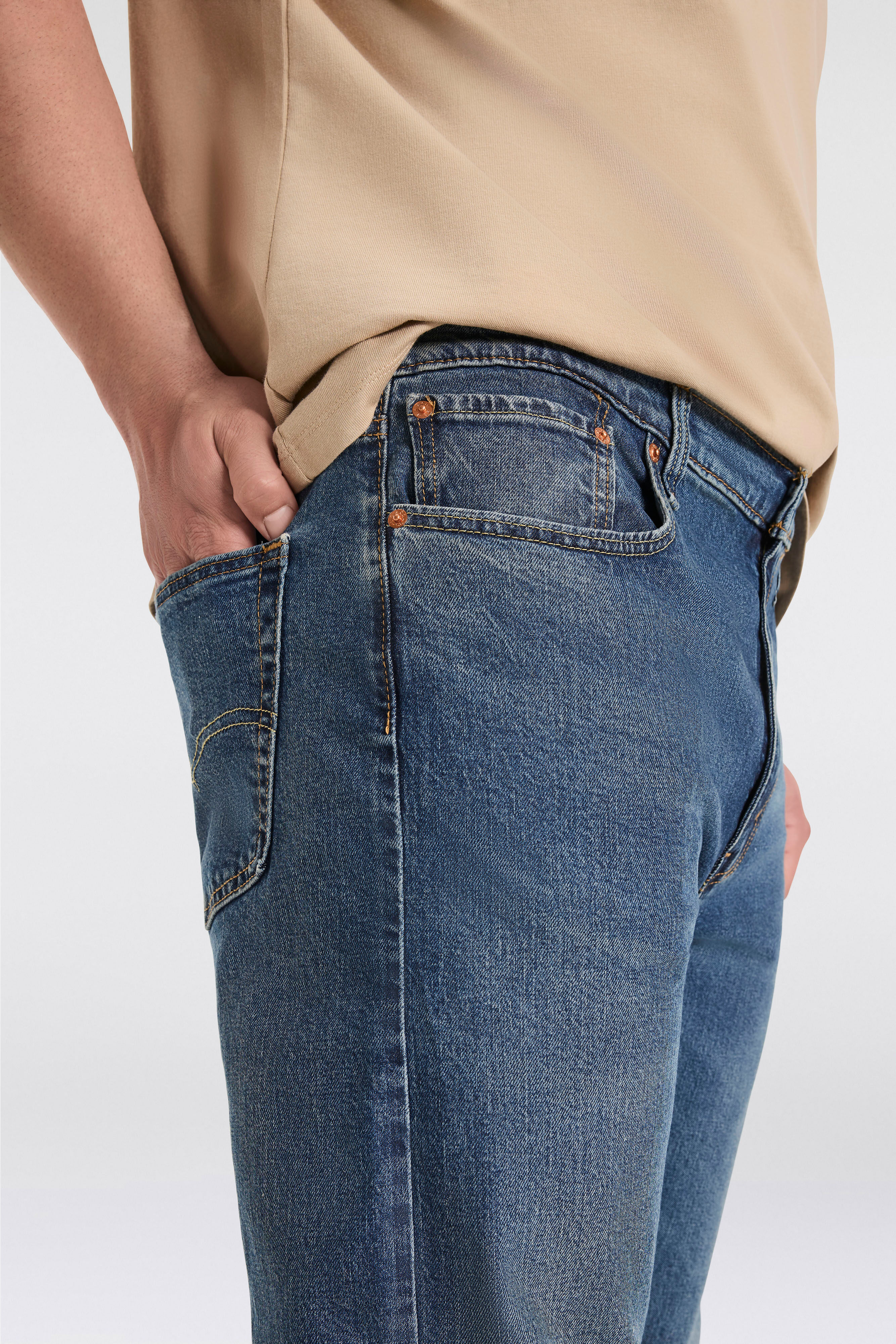 Tapered-fit-Jeans LEVI'S PLUS "502 TAPER B&T", Herren, Gr. 46, Länge 32, blau (future self adv), Denim/Jeans, Obermaterial: 70% Baumwolle, 28% Lyocell, 2% Elasthan, bequem lang, Jeans Tapered-fit-Jeans, mit Stretch future self adv 46, Länge 32