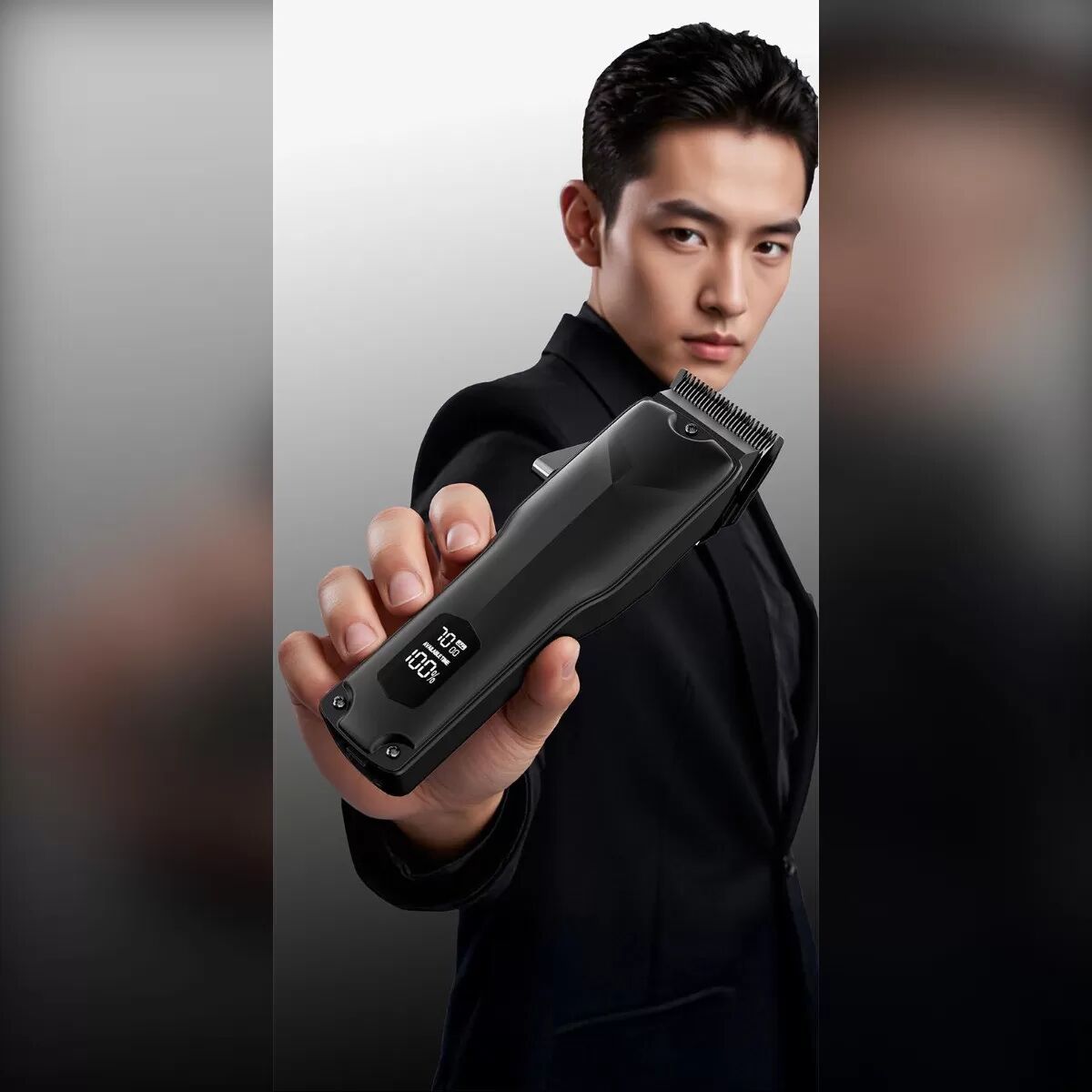 INF Professioneller kabelloser 2-Gang Haarschneider — 7000rpm Motor, 2600mAh Akku, LED-Digitalanzeige