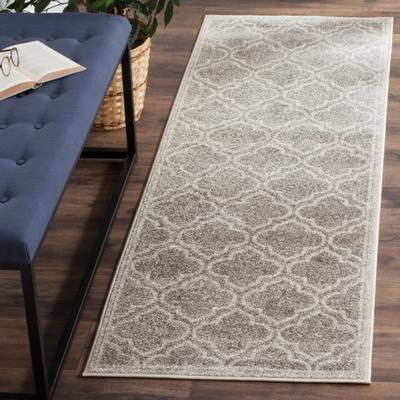 SAFAVIEH Amherst Octavia Modern Rug